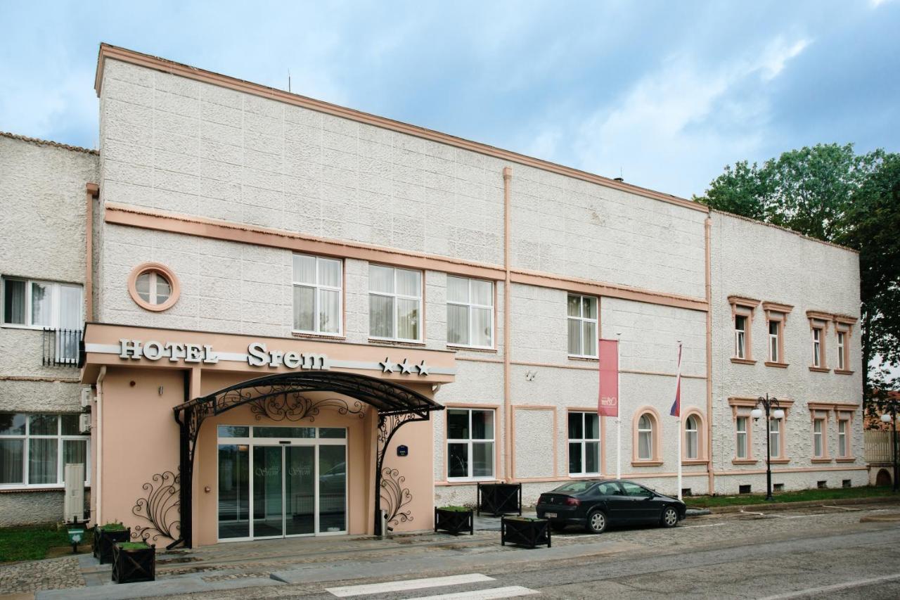 Hotel Srem Sremska Mitrovica Exterior foto